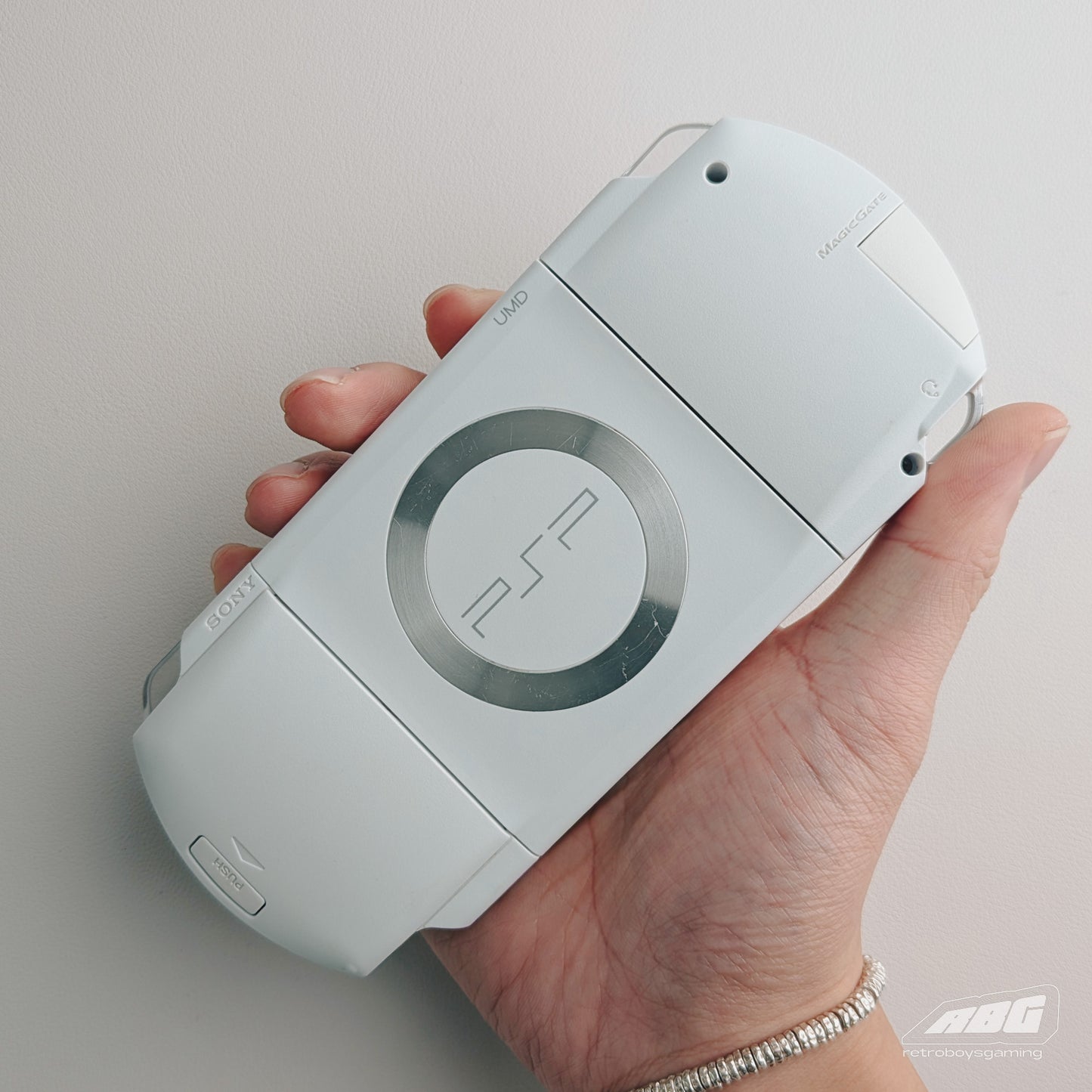Sony PSP-1000 White
